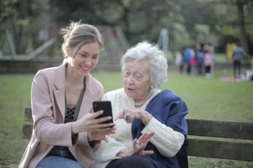 elderly mother daughter